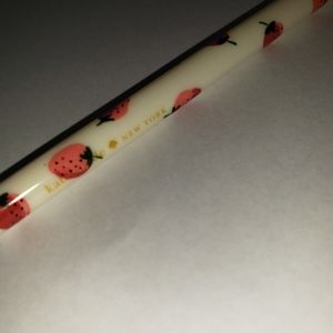 kate spade acrylic straw strawberry new 1pc